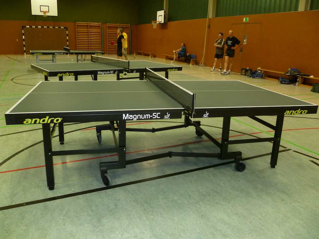 <p>Neue Tischtennisplatten fuÌr die Tischtennisabteilung</p>