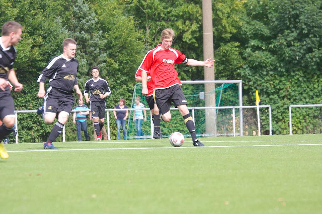 <p>Christopher Ewers trieb sein Team immer wieder an, so dass zwei Rückstände wieder ausgeglichen wurden</p>