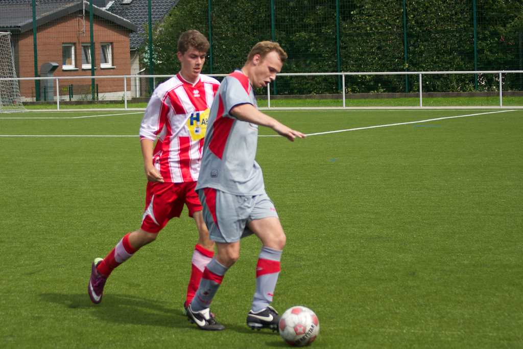 <p>In einer solchen Situation ruft Trainer Torsten Thöne: „Dranbleiben, er darf sich nicht umdrehen“</p>