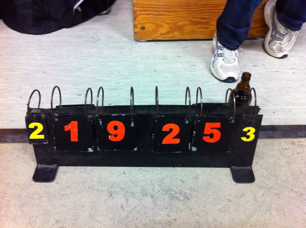 <p>Volleyballspiel mit den ehemaligen Alfener Verbandsliga Spielern</p>