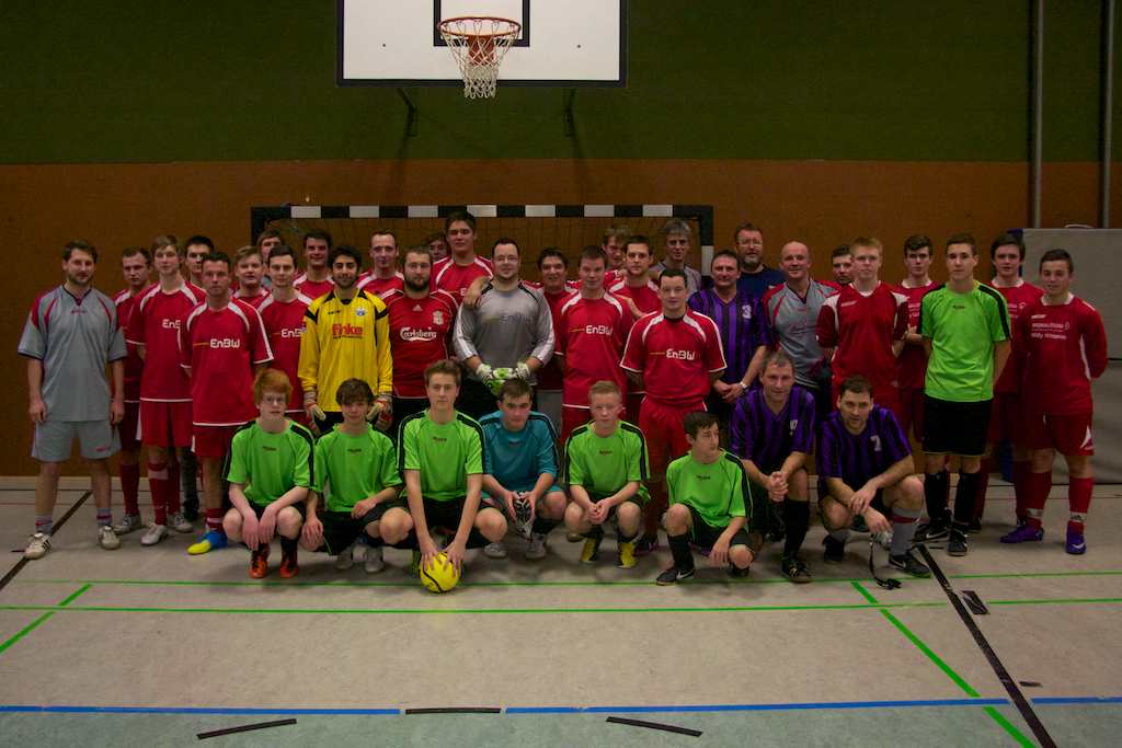 <p>Vereinsinternes Fußballturnier in der Alfener Turnhalle</p>