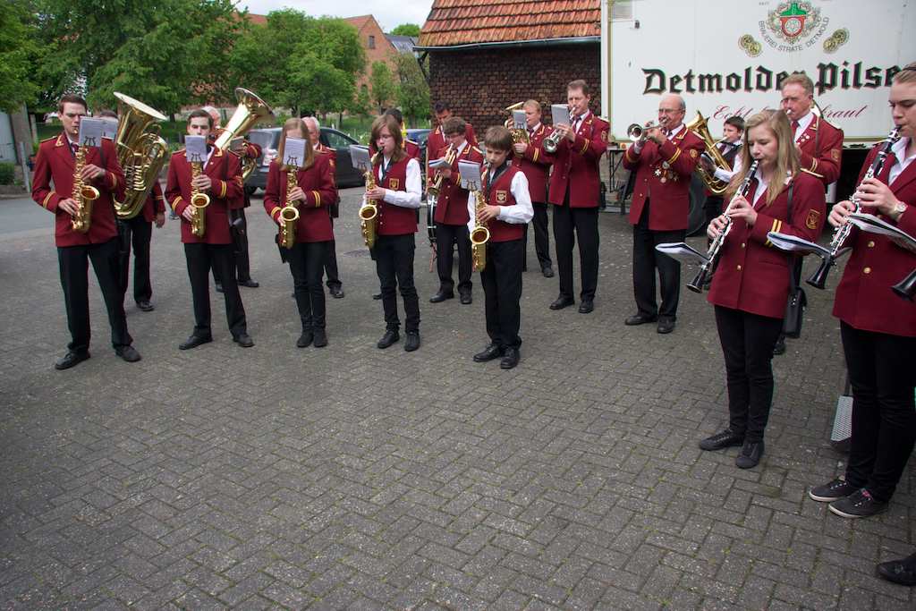 <p>Das Programm der Alfener Musiker bot für jeden Geschmack etwas: Schlager, Blues, Rock und auch Blasmusik</p>