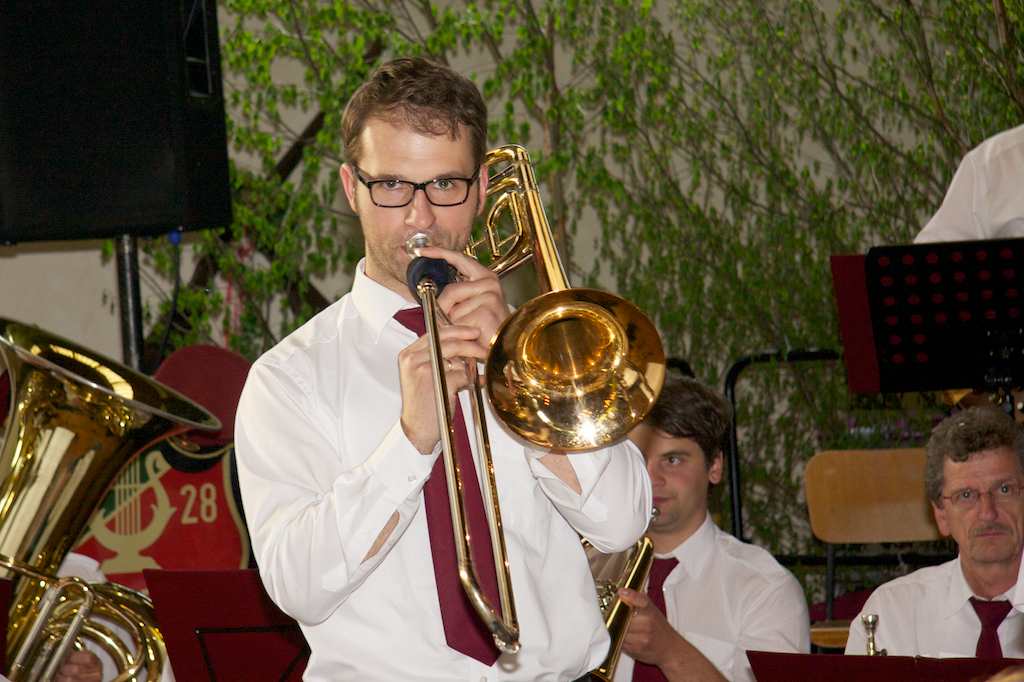 <p>Der Musikverein Alfen beim Schützenfest in Altenrüthen</p>