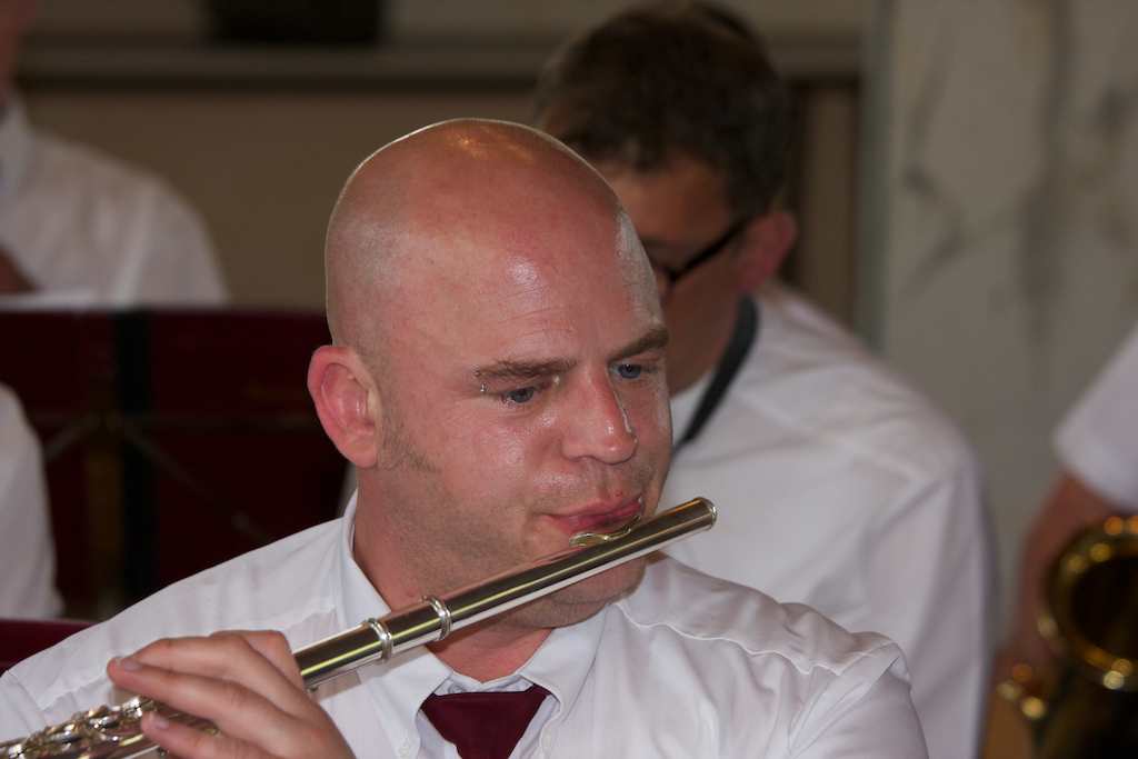 <p>Der Musikverein Alfen beim Schützenfest in Altenrüthen</p>