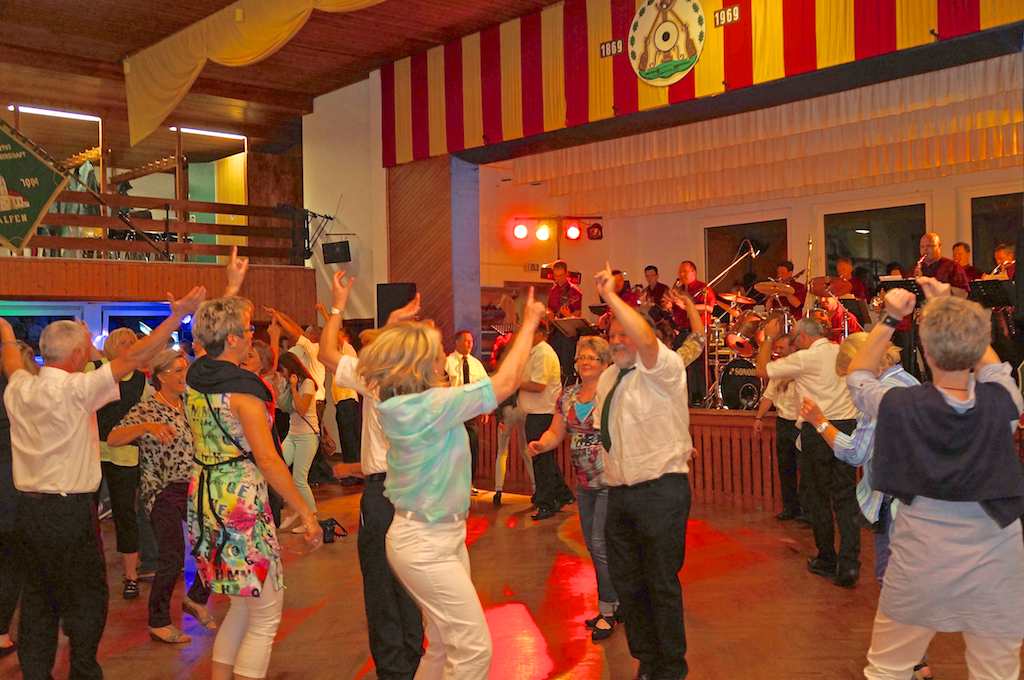 Vogelschießen in Alfen