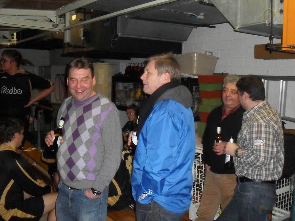 <p>Vereinsmeisterschaften 2013/14 in der Turnhalle Alfen</p>