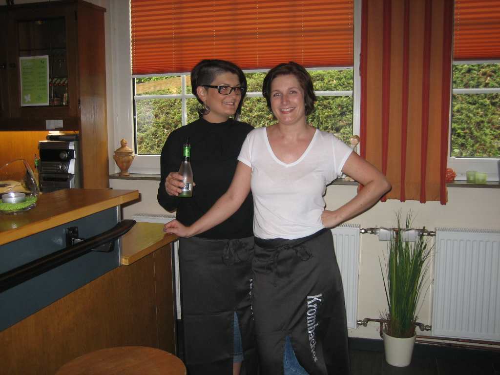 <p>Mit dem Tanz in den Mai 2014 wurde das Schützenhaus in Alfen neu eröffnet</p>