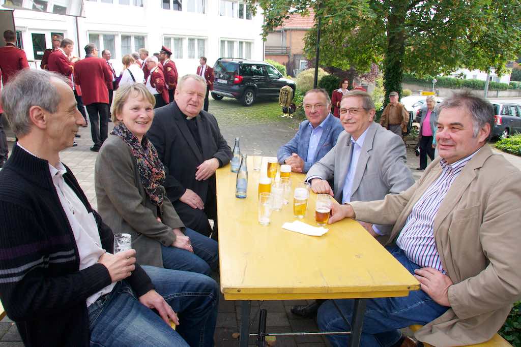 <p>Die Organisatoren, allen voran Johannes Salmen und Konrad Hansmeier, waren mit ihrer Arbeit für dieses gemeinsame Fest zufrieden</p>