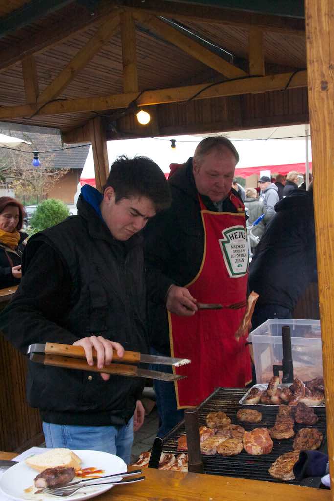 <p>… Steaks und Würstchen. </p>
