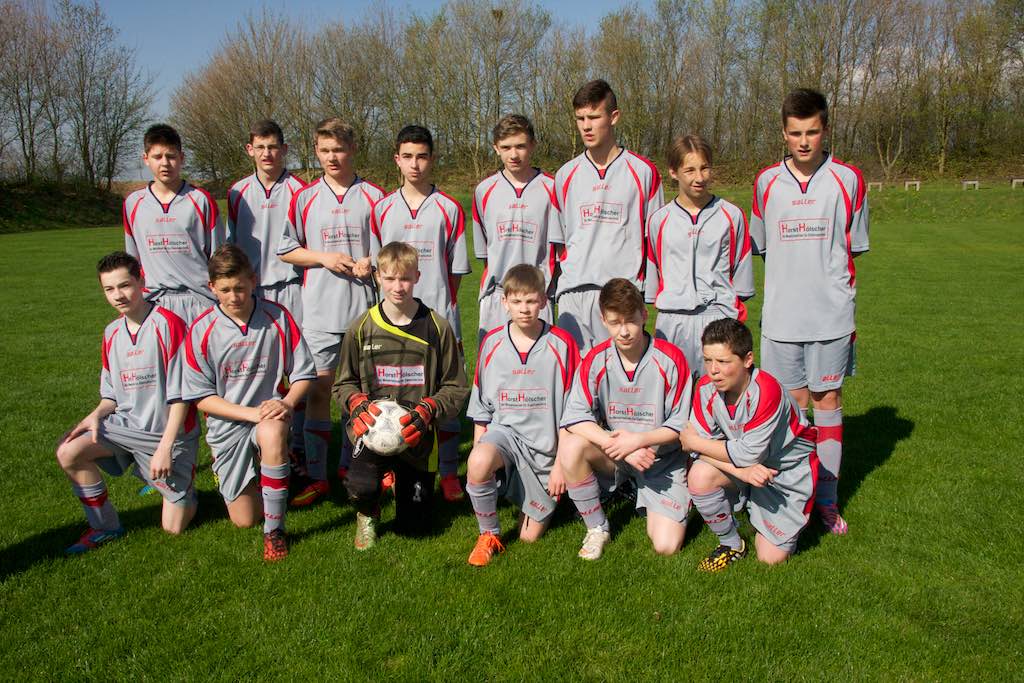 <p>Das C-Jugend Team des SV RW Alfen</p>