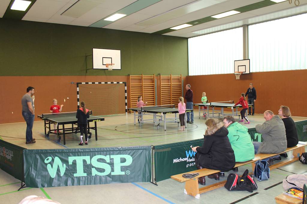 <p>Minimeisterschaft Tischtennis in Alfen</p>