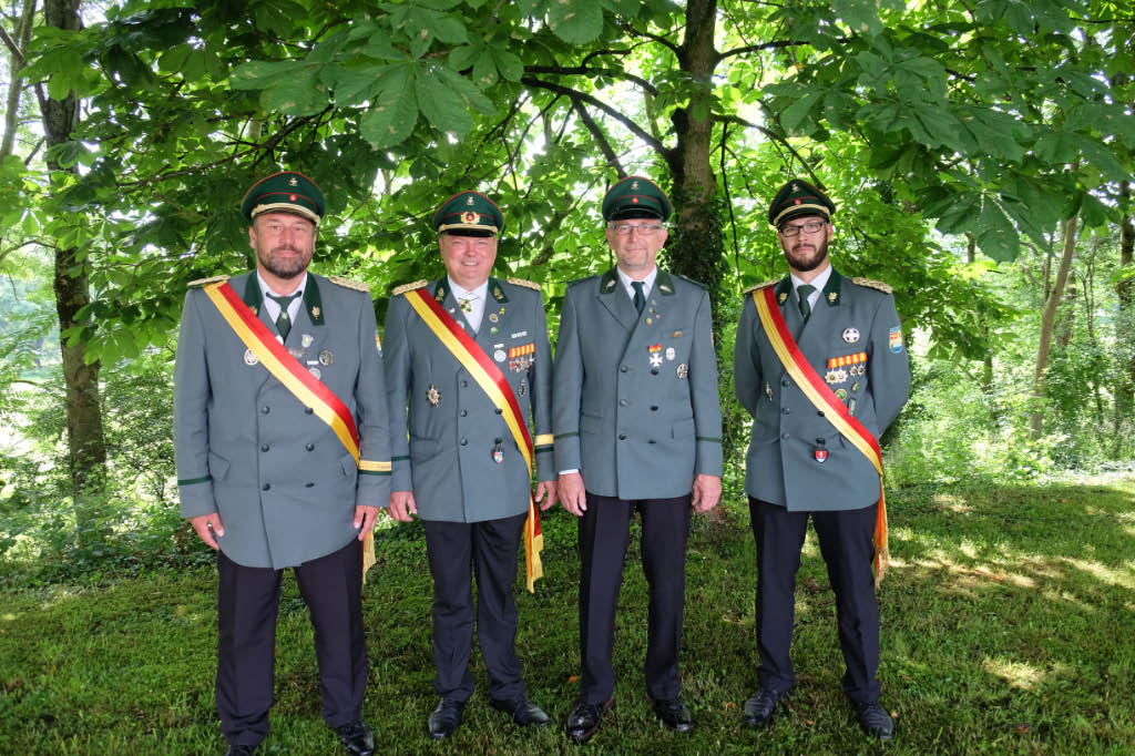 <p>Alfons Hansmeier wurde für seine 25 jährige Mitgliedschaft geehrt.</p>