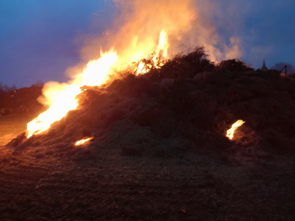 Osterfeuer (2018)