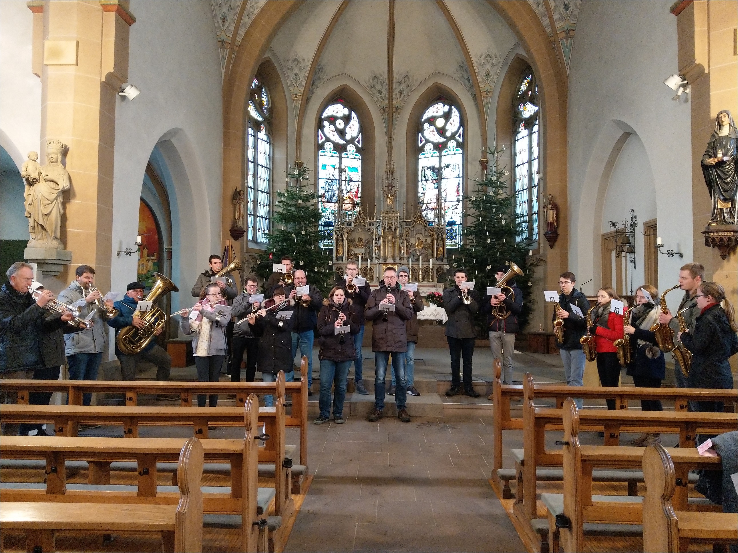 <p>Adventstreff in der Kirche</p>