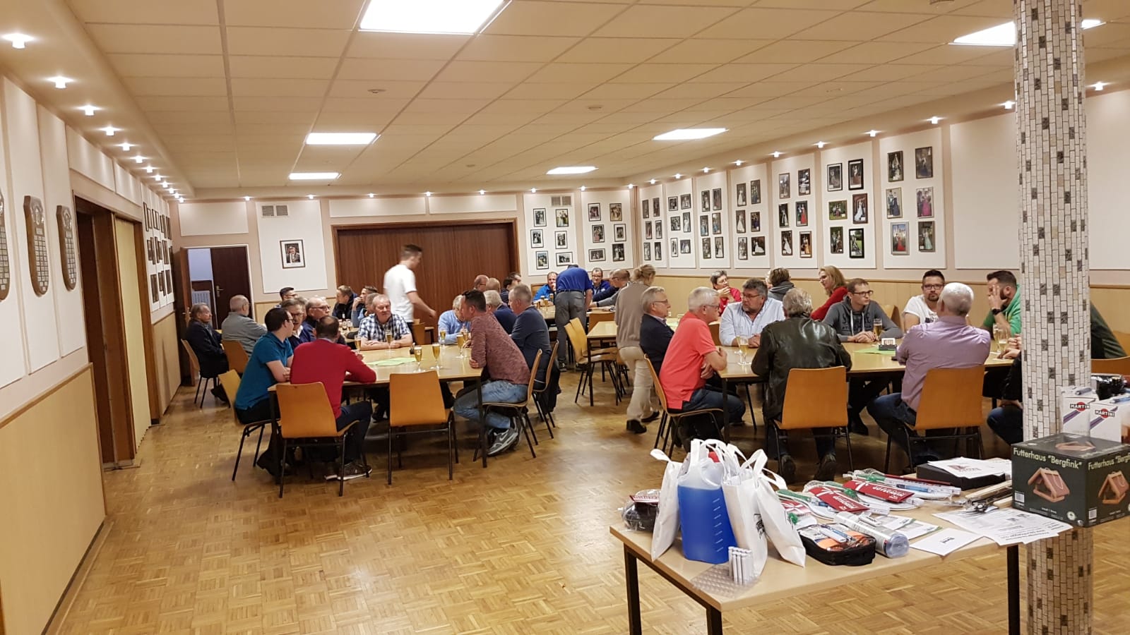 <p>Am Freitag, den 11.10.2019 fand der Kompanieabend der  …</p>