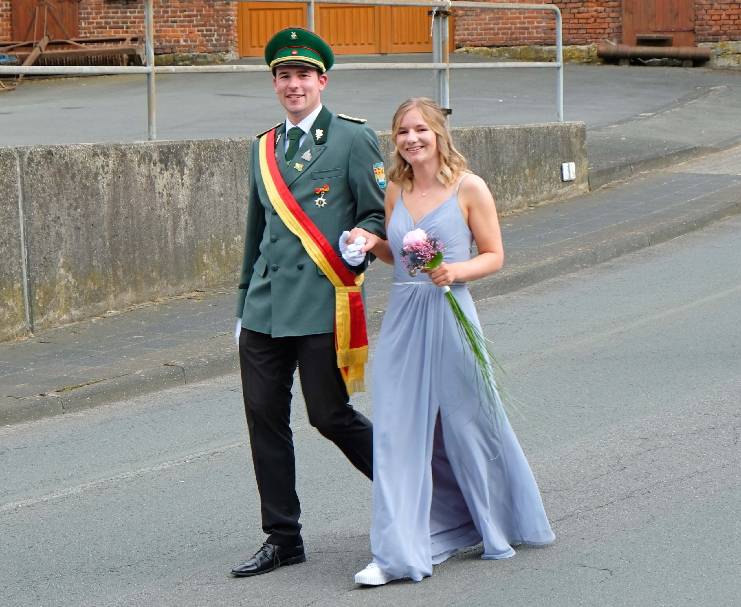 <p>Dem gesamten Zug war die Freude über den Start des Schützenfestes ins Gesicht gewschriebn</p>