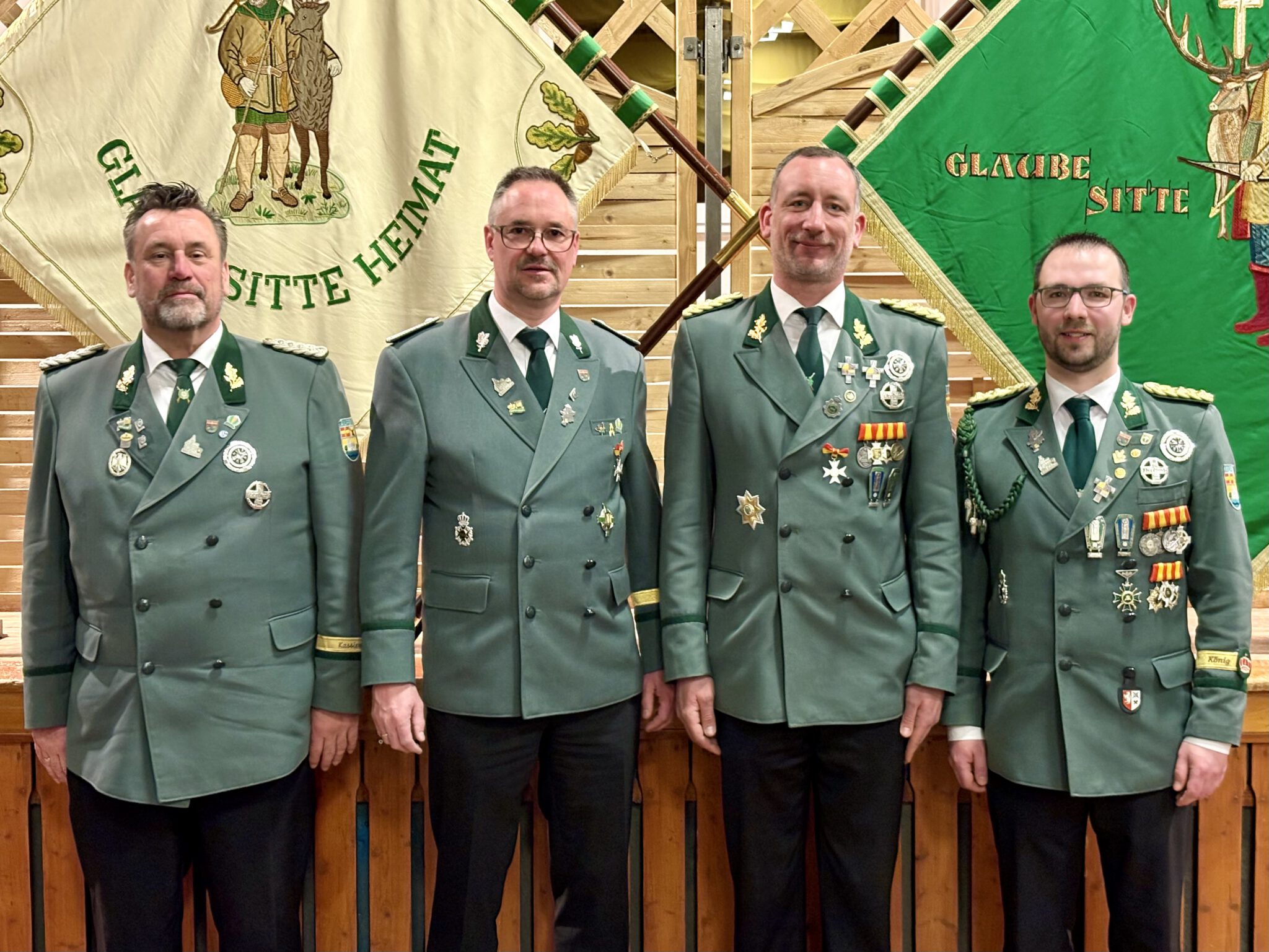 <p>Der neue geschäftsführende Vorstand: Kassierer Dirk Wortmeier, Brudermeister Hartwig Thiele, Oberst Marc Igges und Oberstleutnant Christopher Nillies</p>