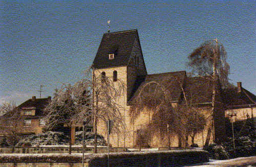 Alte Kirche nach einem Eisregen